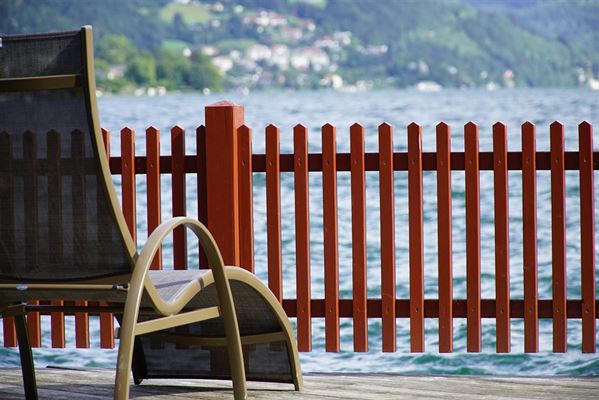 Nyd sommerens sol på en dækstol